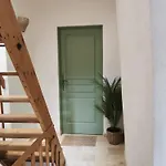 Maison Romana
