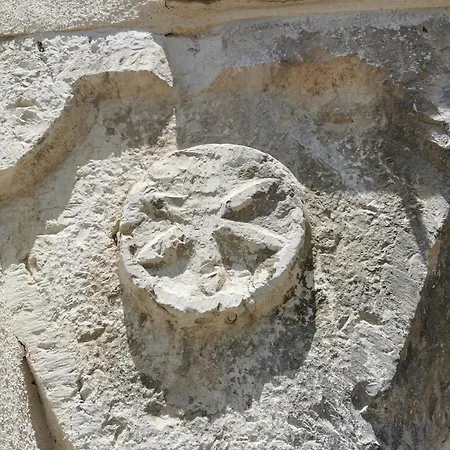 Maison Romana 3*