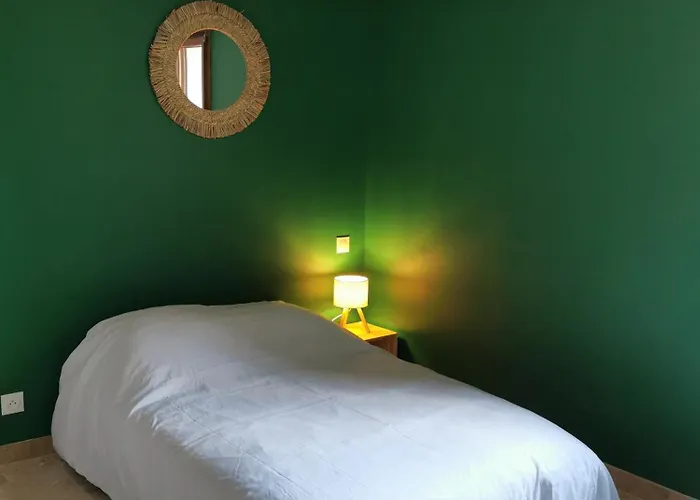 Bed & Breakfast Maison Romana 3*