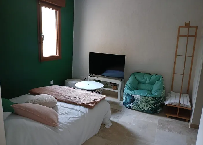 Maison Romana Bed & Breakfast 3*